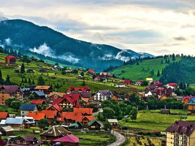 Село Поляниця (Буковель), Надвірнянський район, Карпати