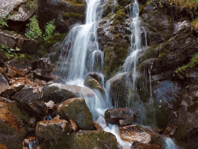 Дзембронські (Смотрицькі) водоспади (1 400 м)